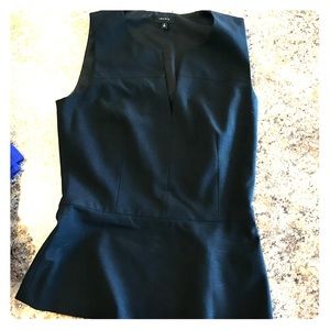 NWOT Theory black sleeveless v neck top